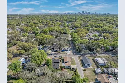 1304 E Osborne, Tampa, FL 33603 - Photo 21