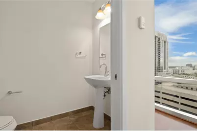 150 E Robinson Street #1026, Orlando, FL 32801 - Photo 3