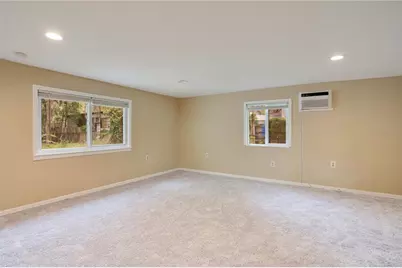 38341 Palm Grove Drive, Zephyrhills, FL 33542 - Photo 21