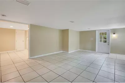 38341 Palm Grove Drive, Zephyrhills, FL 33542 - Photo 5