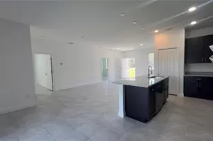 237 Cimarron Dr, Poinciana, FL 34759 - Photo 15
