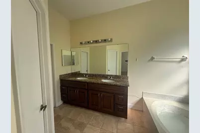 2073 River Park Boulevard, Orlando, FL 32817 - Photo 15