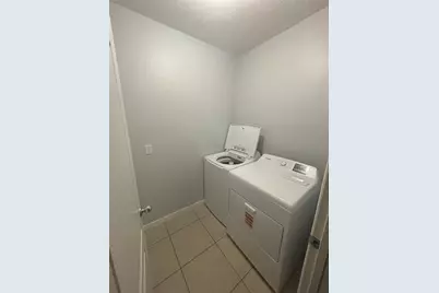 1409 Wallace Manor Pass, Winter Haven, FL 33880 - Photo 17