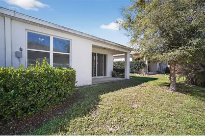 32869 Woodthrush Way, Wesley Chapel, FL 33545 - Photo 29