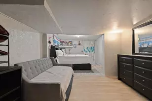 [Address not provided], Tampa, FL 33619 - Photo 9