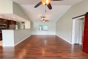 1415 Sandalwood Dr, Plant City, FL 33563 - Photo 5