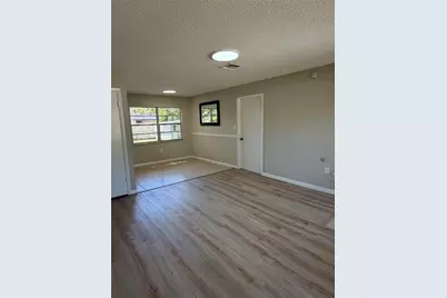 709 Lewis Street, Fruitland Park, FL 34731 - Photo 3