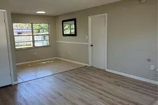 709 Lewis St, Fruitland Park, FL 34731 - Photo 3