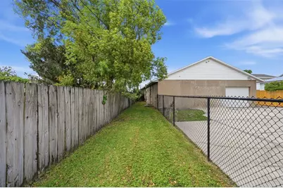 6254 Alligator Lake Shore East, Saint Cloud, FL 34771 - Photo 7