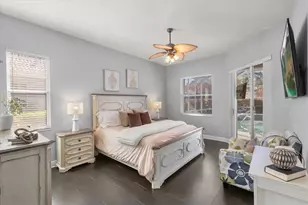 10207 Arbor Side Dr, Tampa, FL 33647 - Photo 15