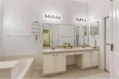 6619 Imperial Oak Lane, Orlando, FL 32819 - Photo 17