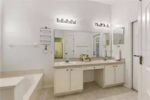 6619 Imperial Oak Ln, Orlando, FL 32819 - Photo 17