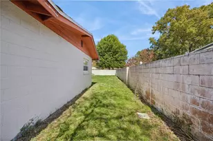 1623 Baltimore Dr, Orlando, FL 32810 - Photo 33