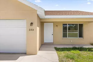 233 Locust Pass Dr, Ocala, FL 34472 - Photo 3