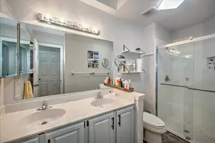 13681 Admiral Ct, Fort Myers, FL 33912 - Photo 21