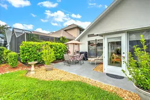 13681 Admiral Ct, Fort Myers, FL 33912 - Photo 31