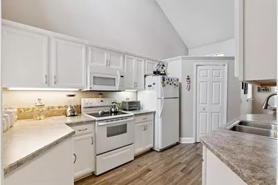 131 Becket Lane, Lake Mary, FL 32746 - Photo 11