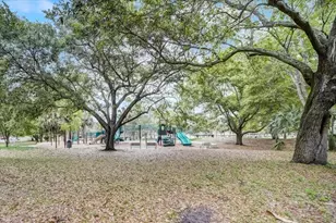 7233 Branchtree Dr, Orlando, FL 32835 - Photo 59