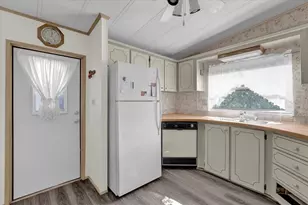 415 S Timber Trail, Wildwood, FL 34785 - Photo 7