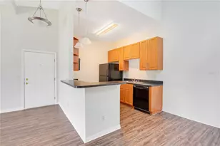 145 N Pearl Lake Causeway, Altamonte Springs, FL 32714 - Photo 5