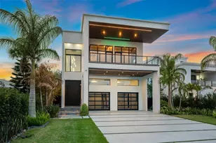 1194 N Peninsula Ave, New Smyrna Beach, FL 32169 - Photo 1