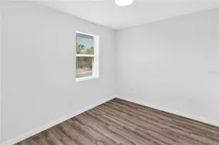 1611 NW 29 Rd, Gainesville, FL 32605 - Photo 5