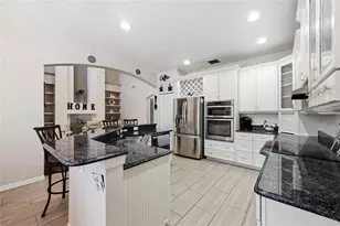 9168 Lake Avon Dr, Orlando, FL 32829 - Photo 19