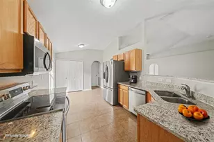 2212 Nicollett Way, Leesburg, FL 34748 - Photo 13
