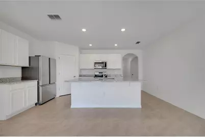 2921 Sunridge Loop, Saint Cloud, FL 34771 - Photo 13