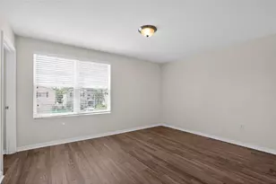 11406 Warren Oaks Pl, Riverview, FL 33578 - Photo 7