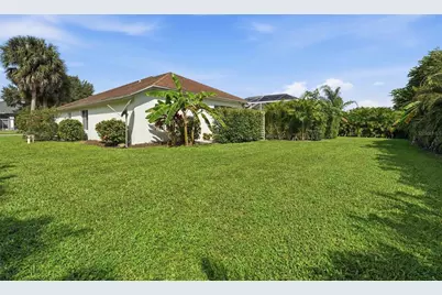 571 Chamonix Avenue S, Lehigh Acres, FL 33974 - Photo 41