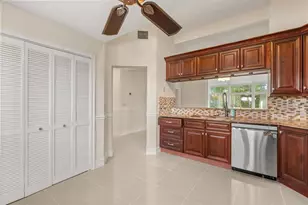 5332 Dorrington Ln, Orlando, FL 32821 - Photo 13
