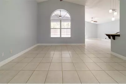 1352 Woodfield Oaks Drive, Apopka, FL 32703 - Photo 7