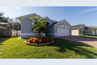 1352 Woodfield Oaks Drive, Apopka, FL 32703 - Photo 1