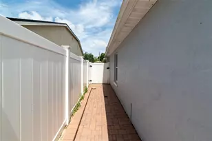 1352 Woodfield Oaks Dr, Apopka, FL 32703 - Photo 33