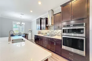 1025 Siberian Gln, Bradenton, FL 34212 - Photo 25
