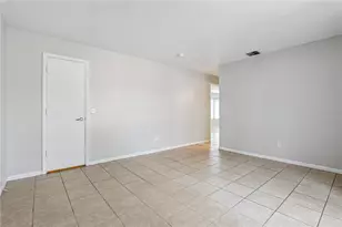 1743 E Chapel Dr, Deltona, FL 32725 - Photo 23