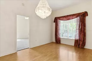 31325 Prestwick Ave, Sorrento, FL 32776 - Photo 7