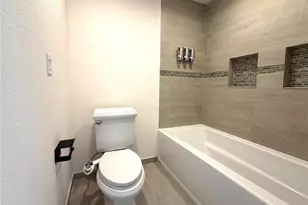 4046 Golfside Dr, Orlando, FL 32808 - Photo 23