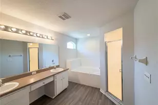 6371 Hampton Pointe Cir, Lakeland, FL 33813 - Photo 15