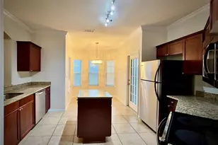 240 Villa Di Este Terrace, Lake Mary, FL 32746 - Photo 5