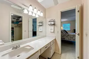 4262 Lake Underhill Rd, Orlando, FL 32803 - Photo 15