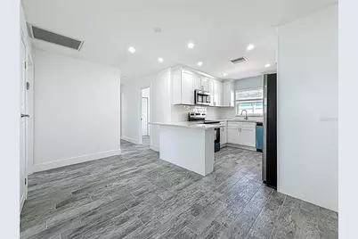 3768 Arkansas Avenue NE, Saint Petersburg, FL 33703 - Photo 7