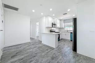 3768 Arkansas Ave NE, Saint Petersburg, FL 33703 - Photo 7