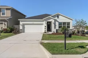 13329 Magnolia Valley Dr, Clermont, FL 34711 - Photo 1
