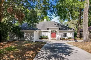 2054 Sawgrass Dr, Apopka, FL 32712 - Photo 1