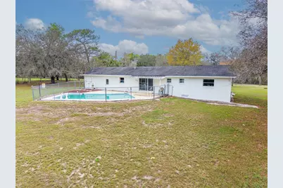 22820 Sorrento Avenue, Sorrento, FL 32776 - Photo 7