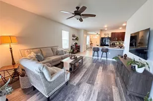 11124 Leland Groves Dr, Riverview, FL 33579 - Photo 9