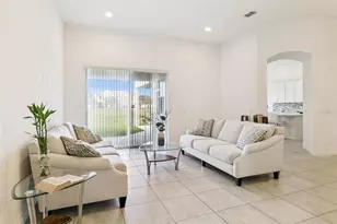3174 Burberry Pl, Saint Cloud, FL 34769 - Photo 5