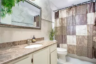 5293 Aeolus Way, Orlando, FL 32808 - Photo 17